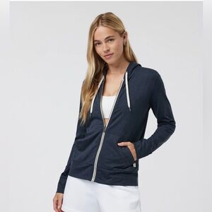 HALO PERFORMANCE HOODIE - MIDNIGHT HEATHER